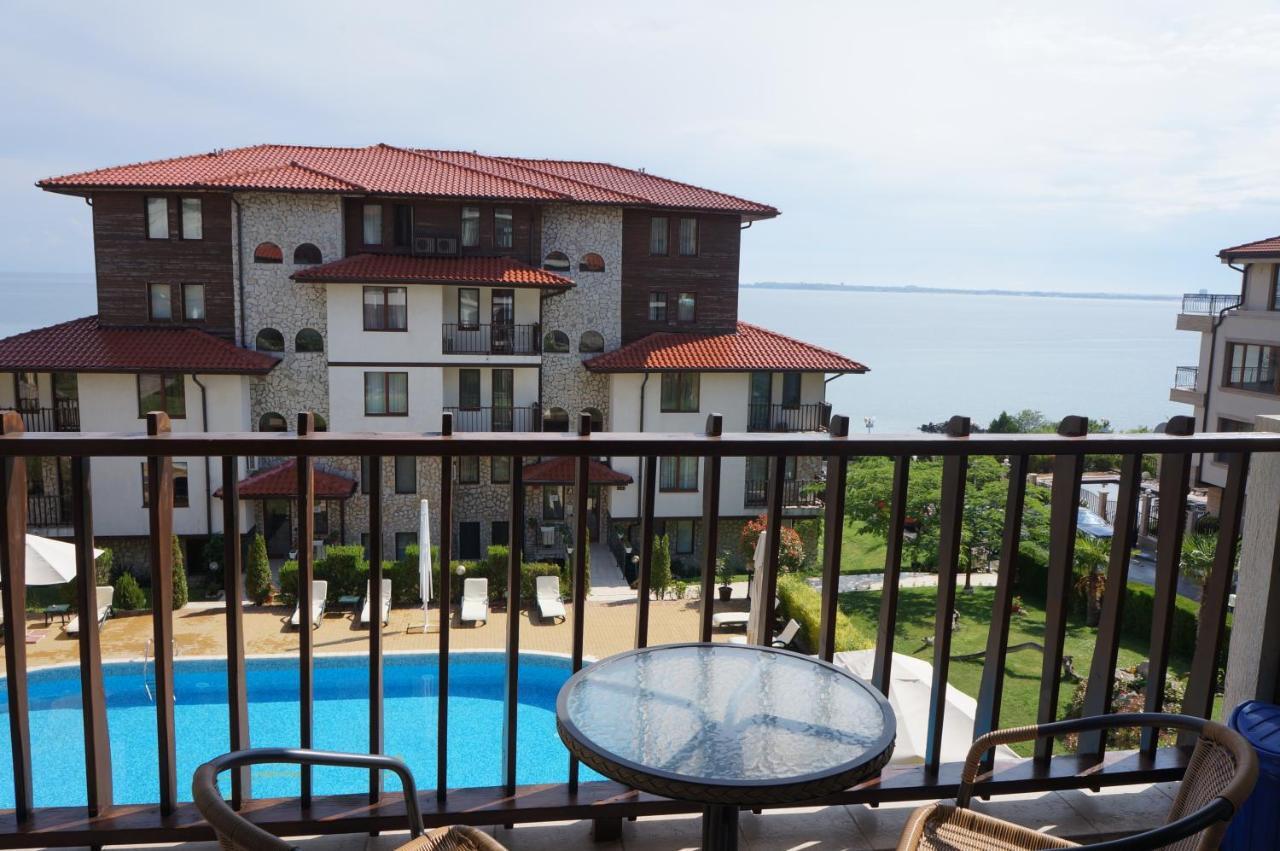Bademite Residence Apartments Светий Влас Екстер'єр фото