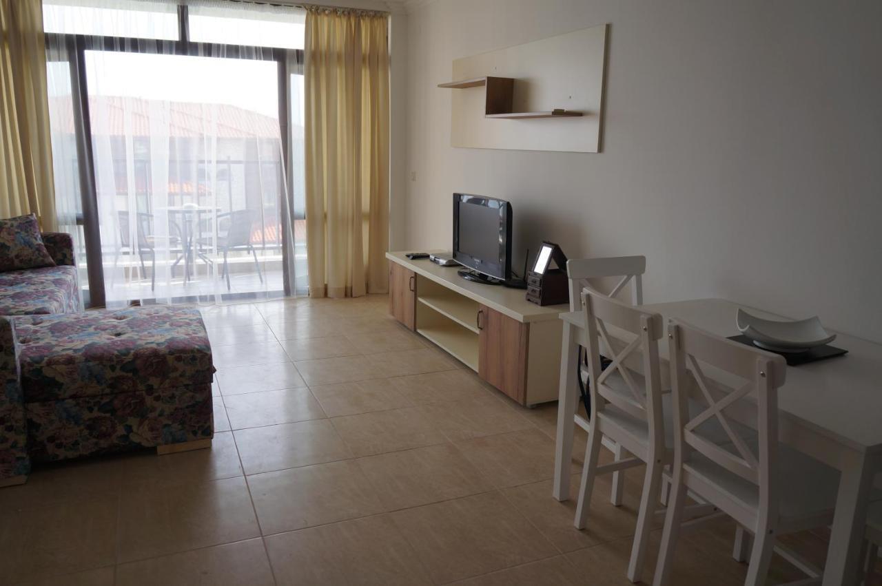 Bademite Residence Apartments Светий Влас Екстер'єр фото