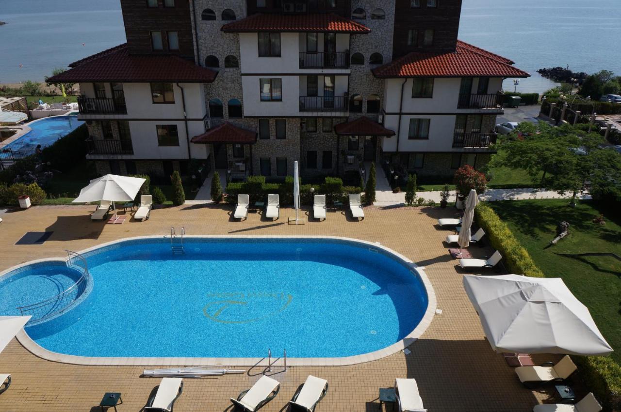 Bademite Residence Apartments Светий Влас Екстер'єр фото